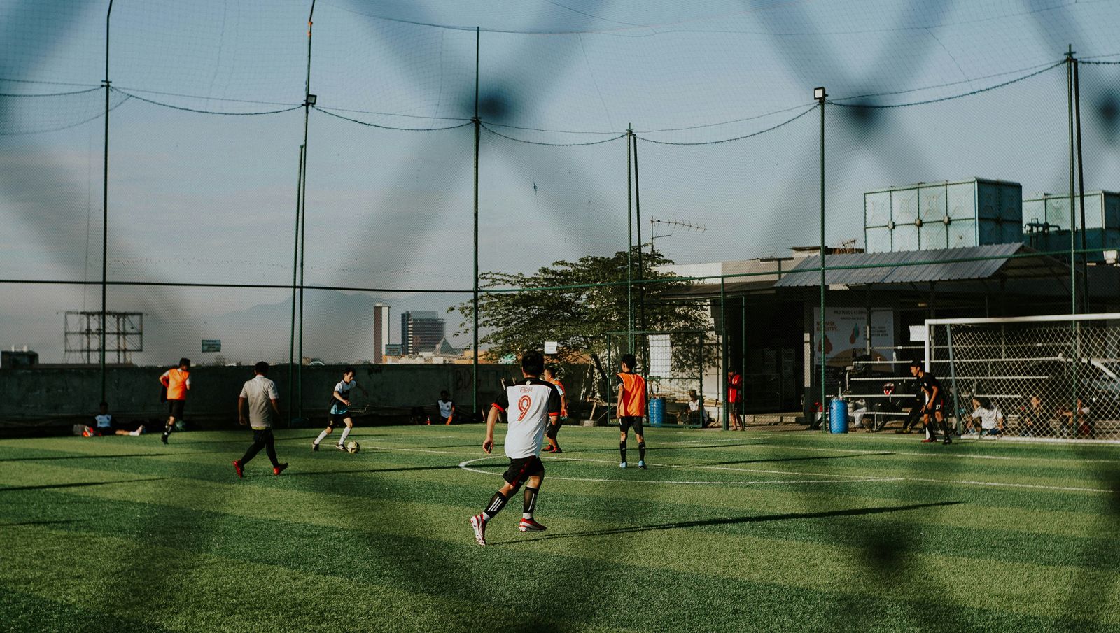 瓜帅：进第三球时我一直在说对不起，是为我们踢得好而道歉